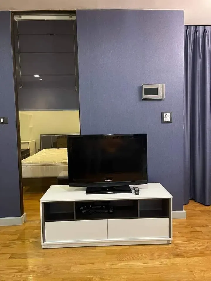 Condo · 1 bd · 1 ba · 51 m²