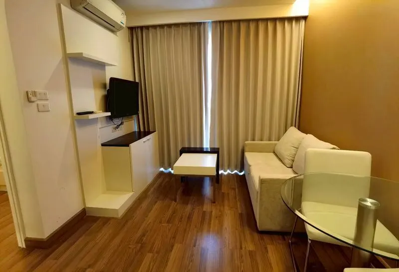 Condo · 1 室 · 1 卫 · 33 m²