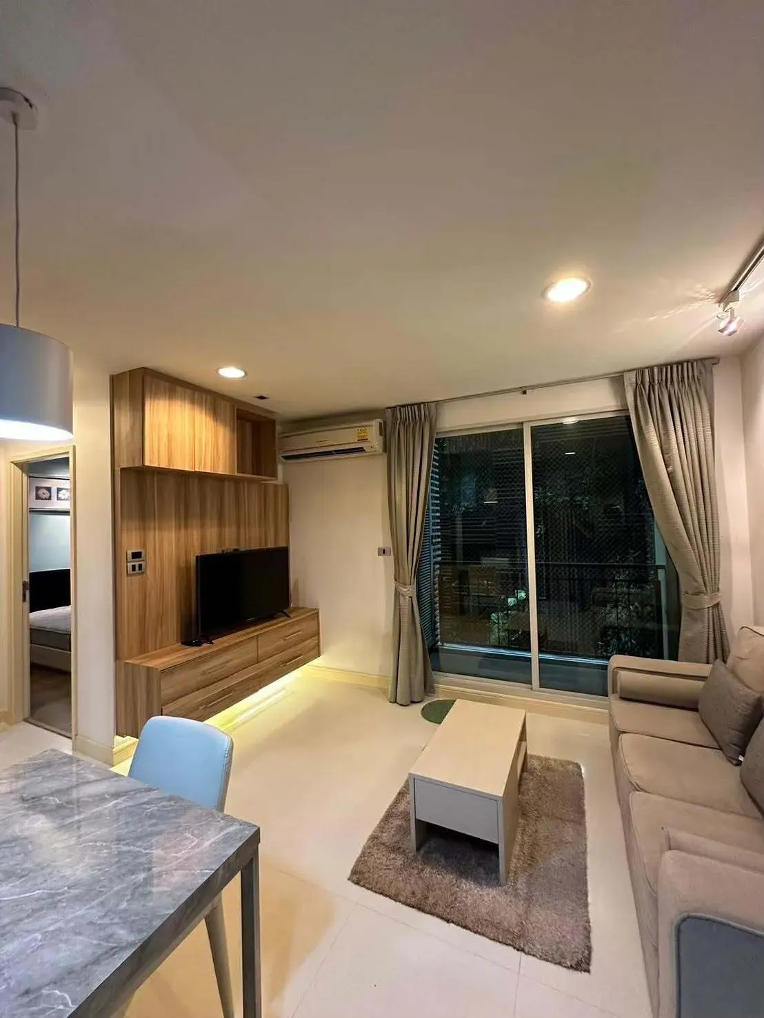 Condo · 1 室 · 1 卫 · 46 m²