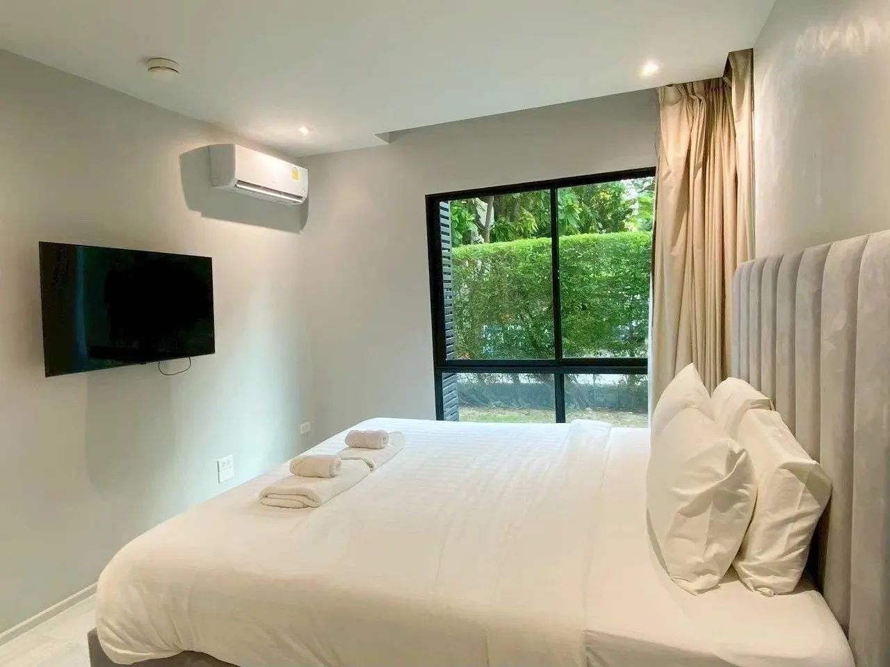 Condo · 1 bd · 1 ba · 43 m²