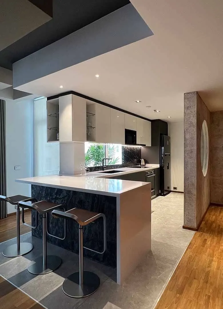 Condo · 2 室 · 2 卫 · 160 m²