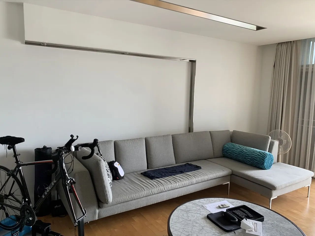 2 bd · 2 ba · 136 m²