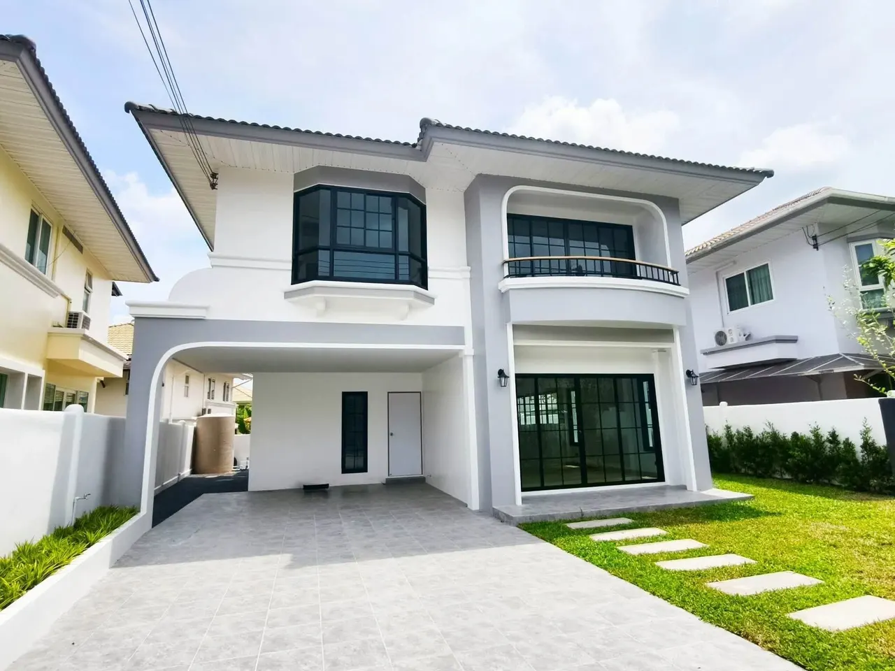 House · 4 ch. · 3 sdb · 175 m²