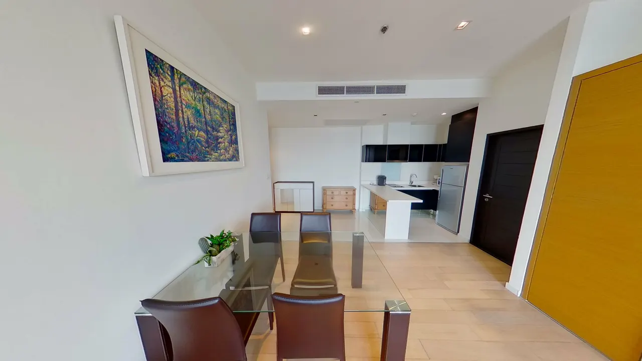 Eight Thonglor Residence