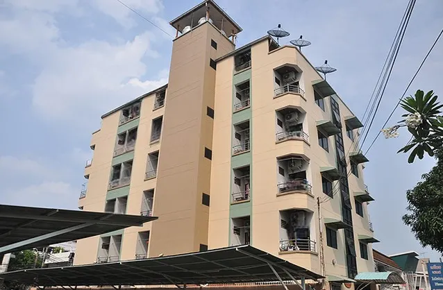 Metro Place