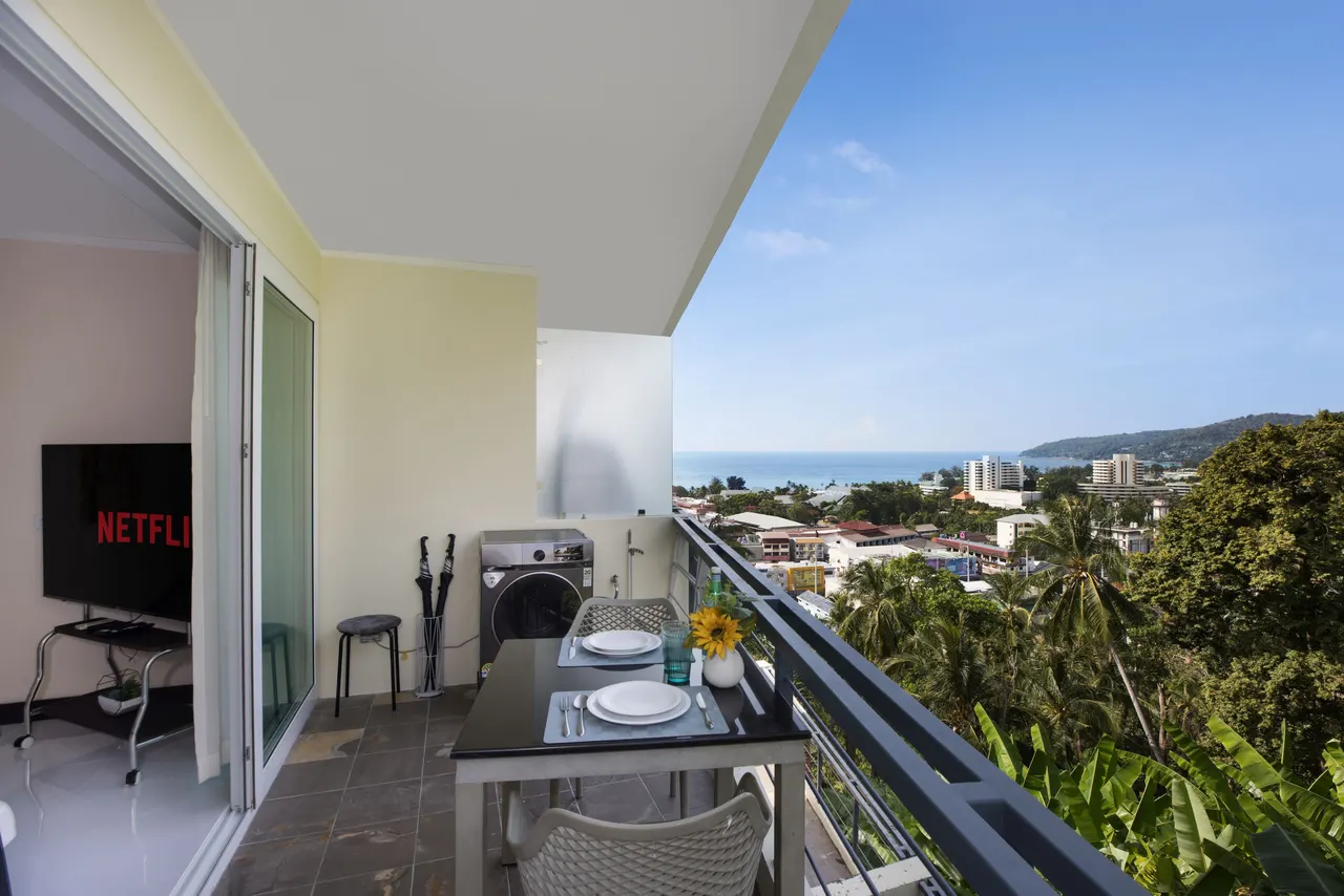Condo · 1 bd · 1 ba · 48 m²