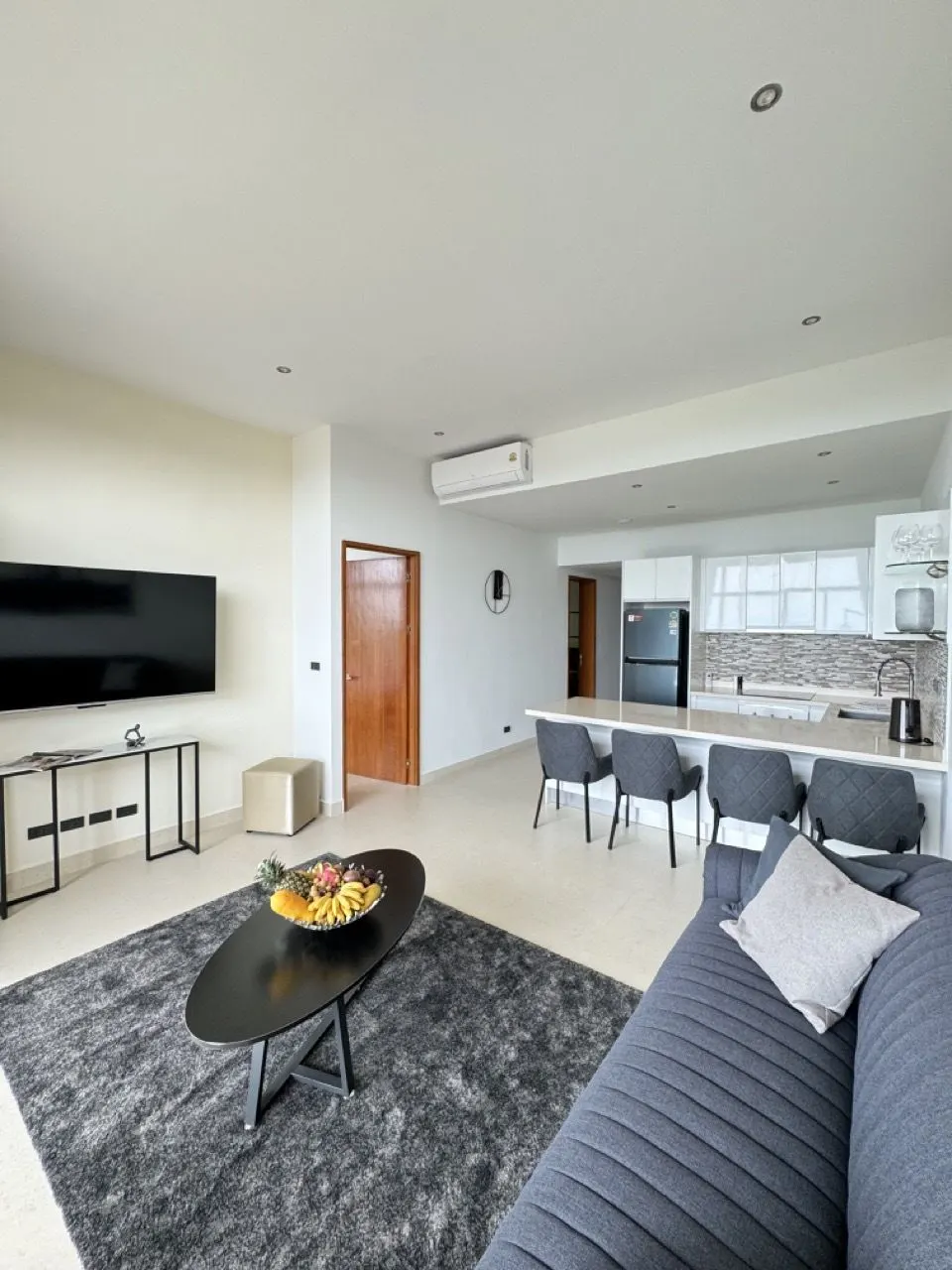 Apartment · 2 ห้องนอน · 2 ห้องน้ำ · 115 m²