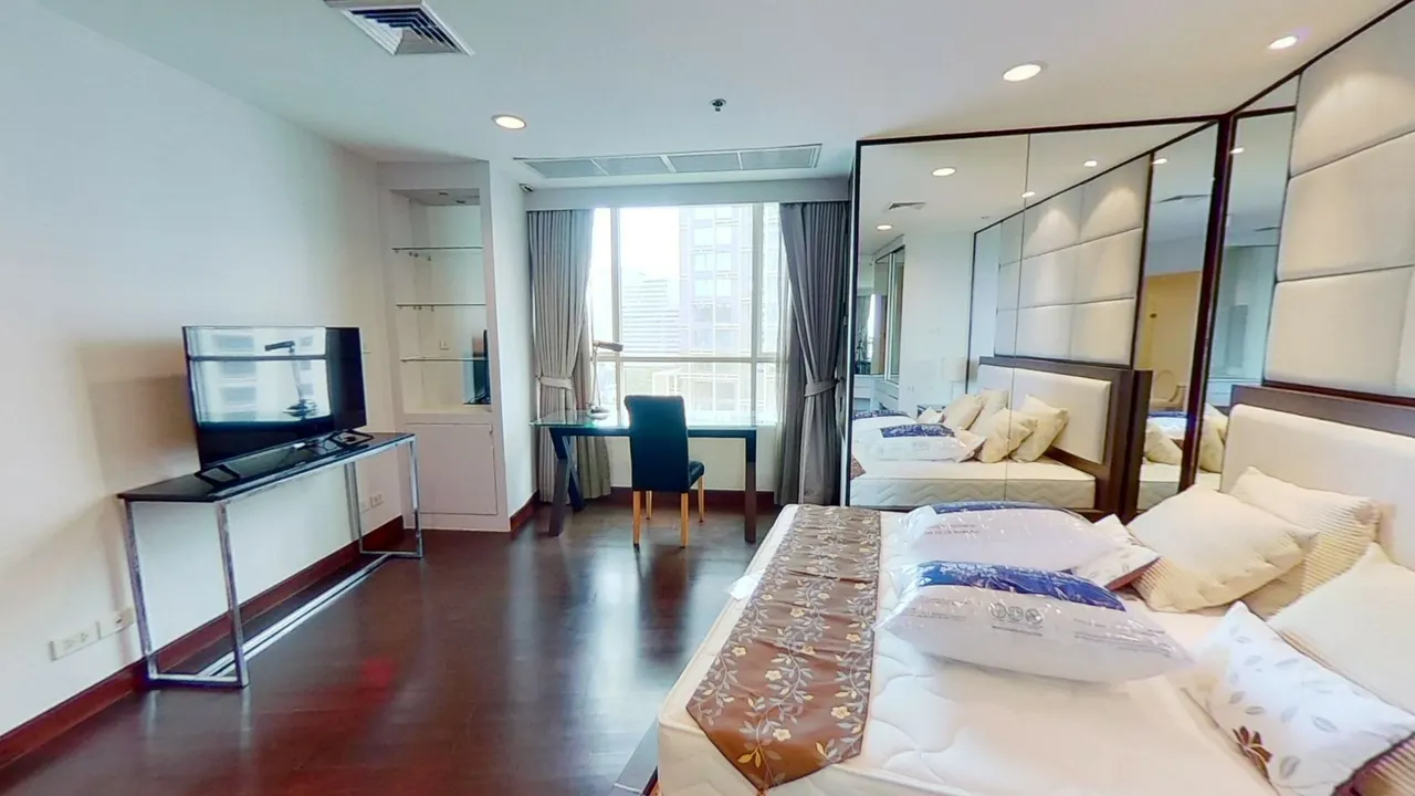 Condo · 2 ห้องนอน · 2 ห้องน้ำ · 90 m²
