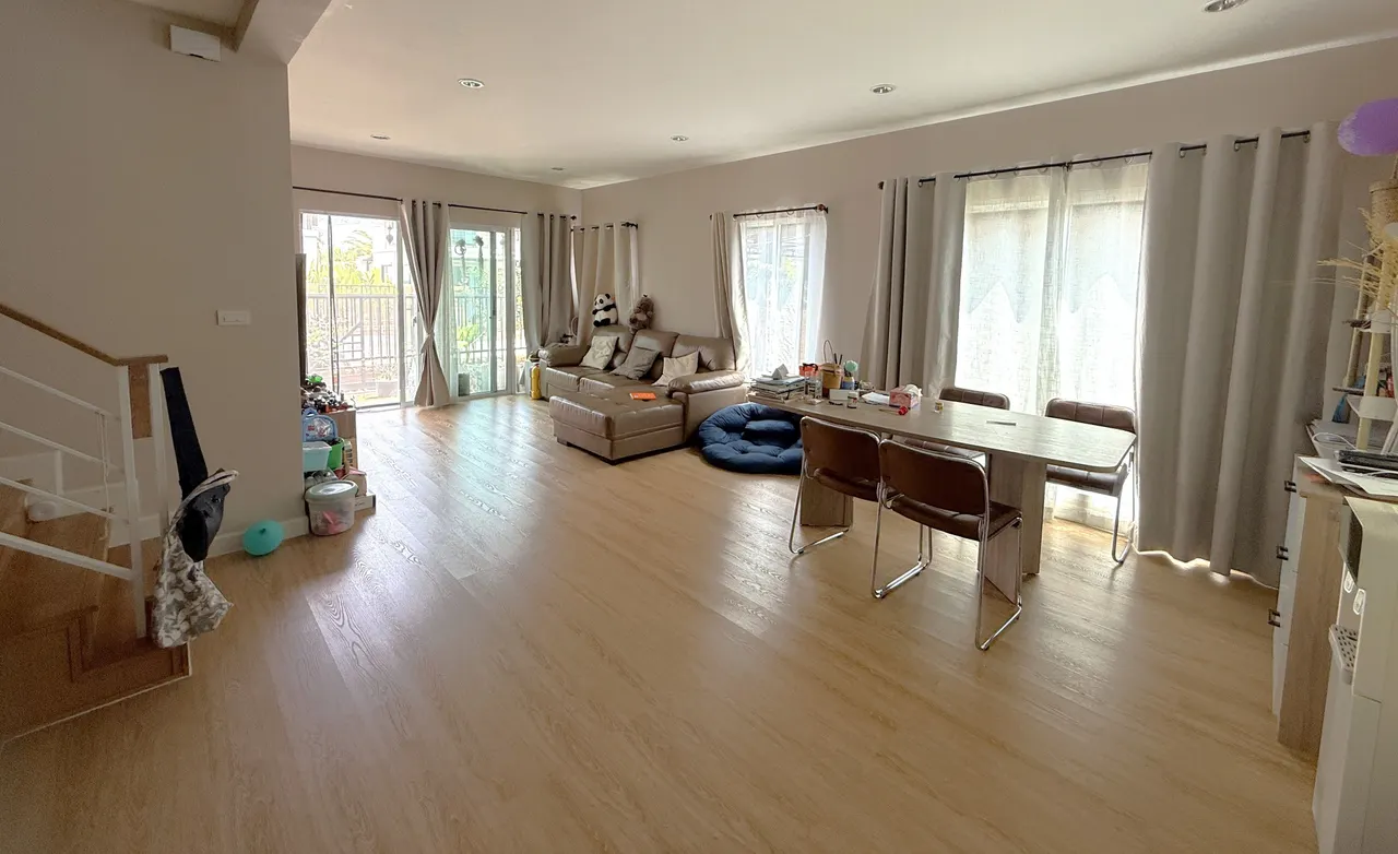 House · 3 bd · 2 ba · 120 m²