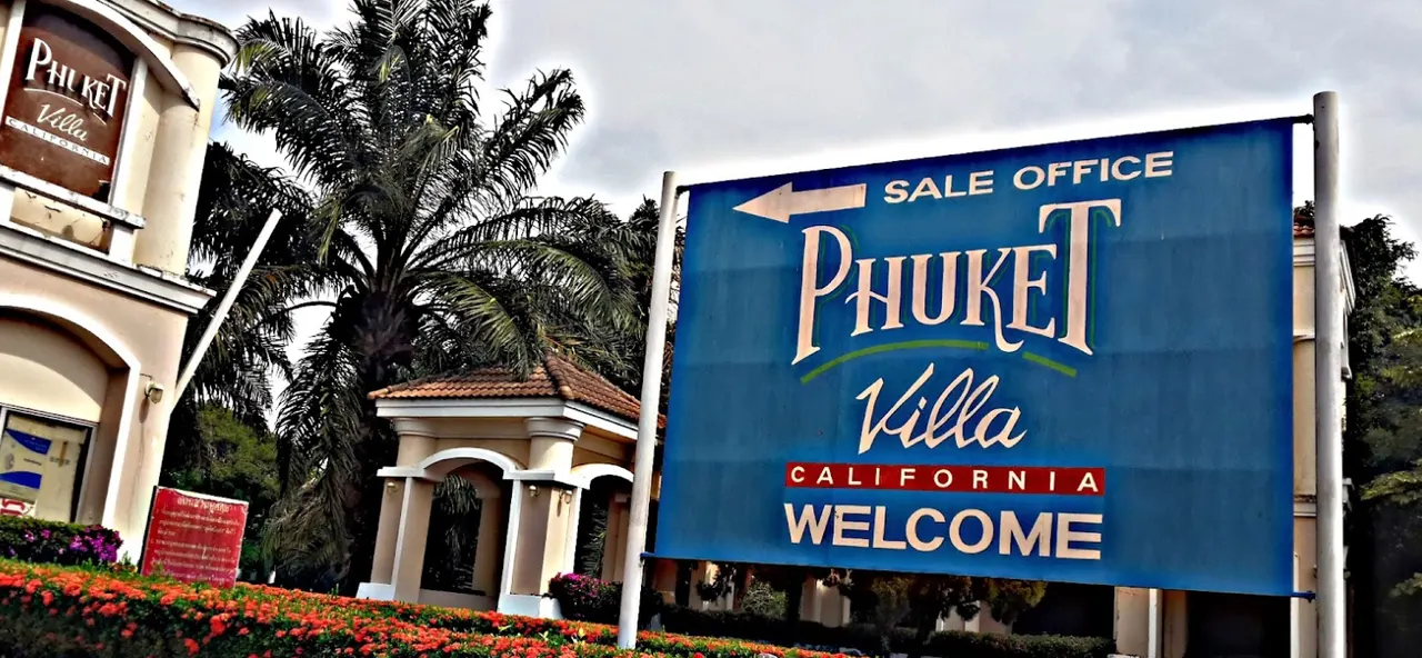Phuket Villa California