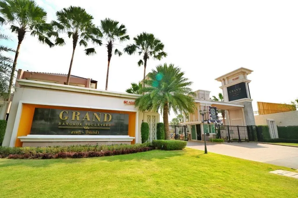 Grand Bangkok Boulevard Sathorn-Pinklao