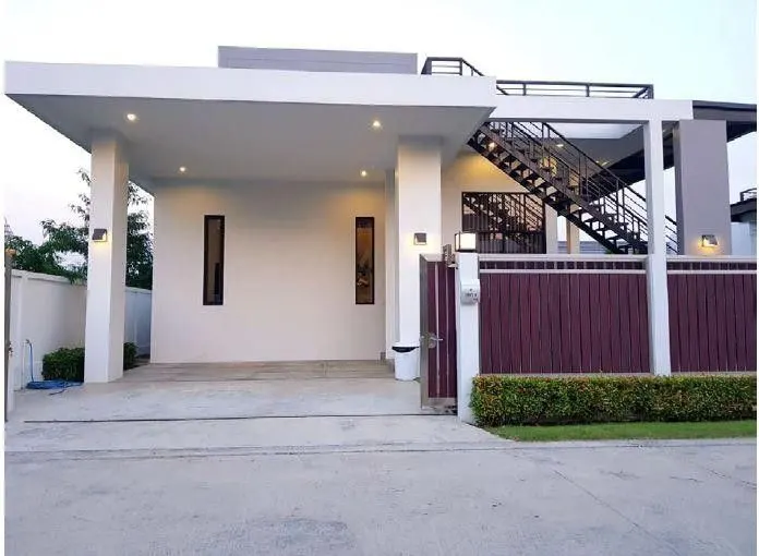 Villa · 3 室 · 3 卫 · 218 m²