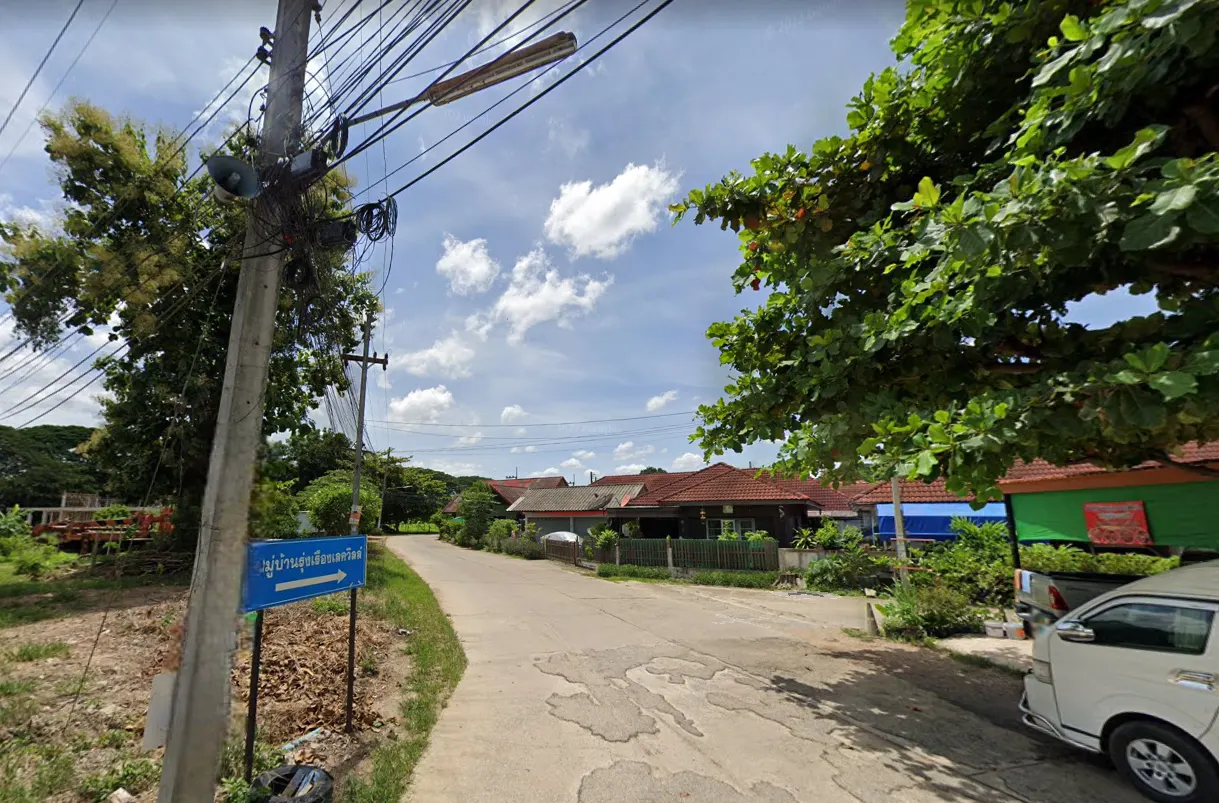 Baan Rungrueng Lakeview