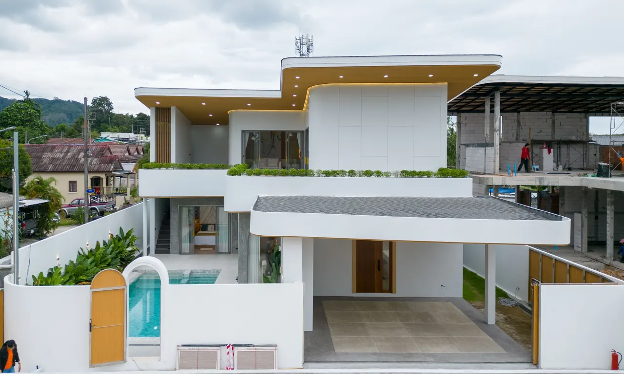 Villa · 4 ห้องนอน · 5 ห้องน้ำ · 466 m²