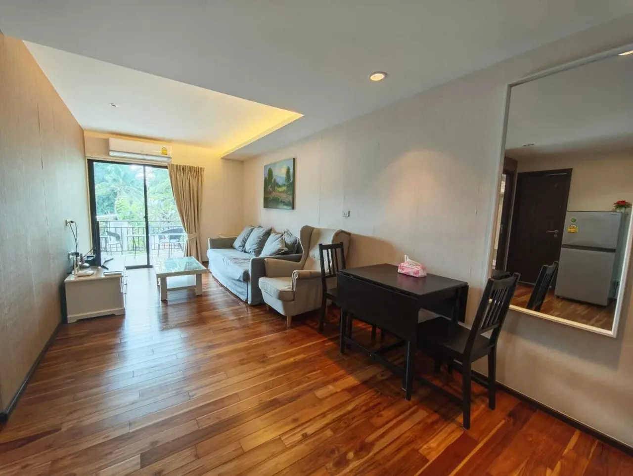 Condo · 1 bd · 1 ba · 50 m²