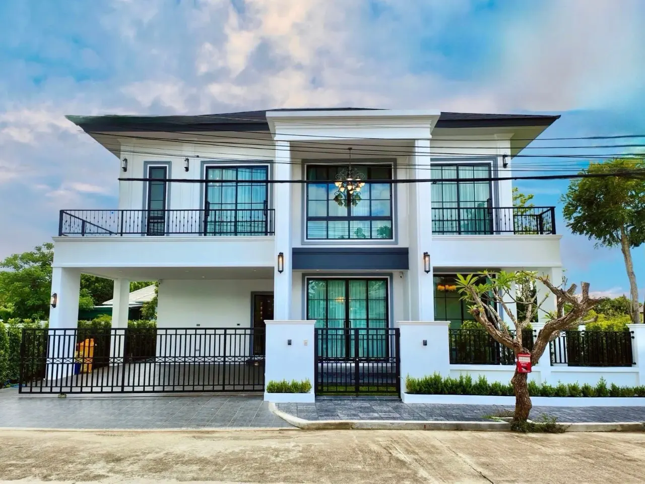 Villa · 5 室 · 6 卫 · 440 m²