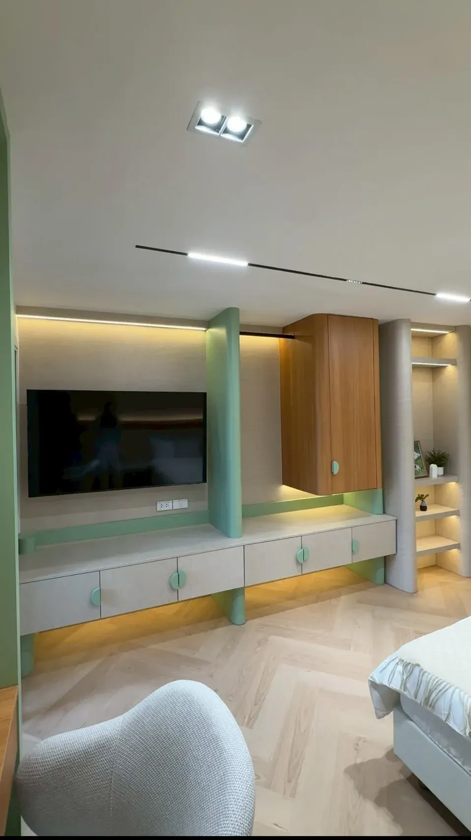 1 ห้องน้ำ · 24 m²
