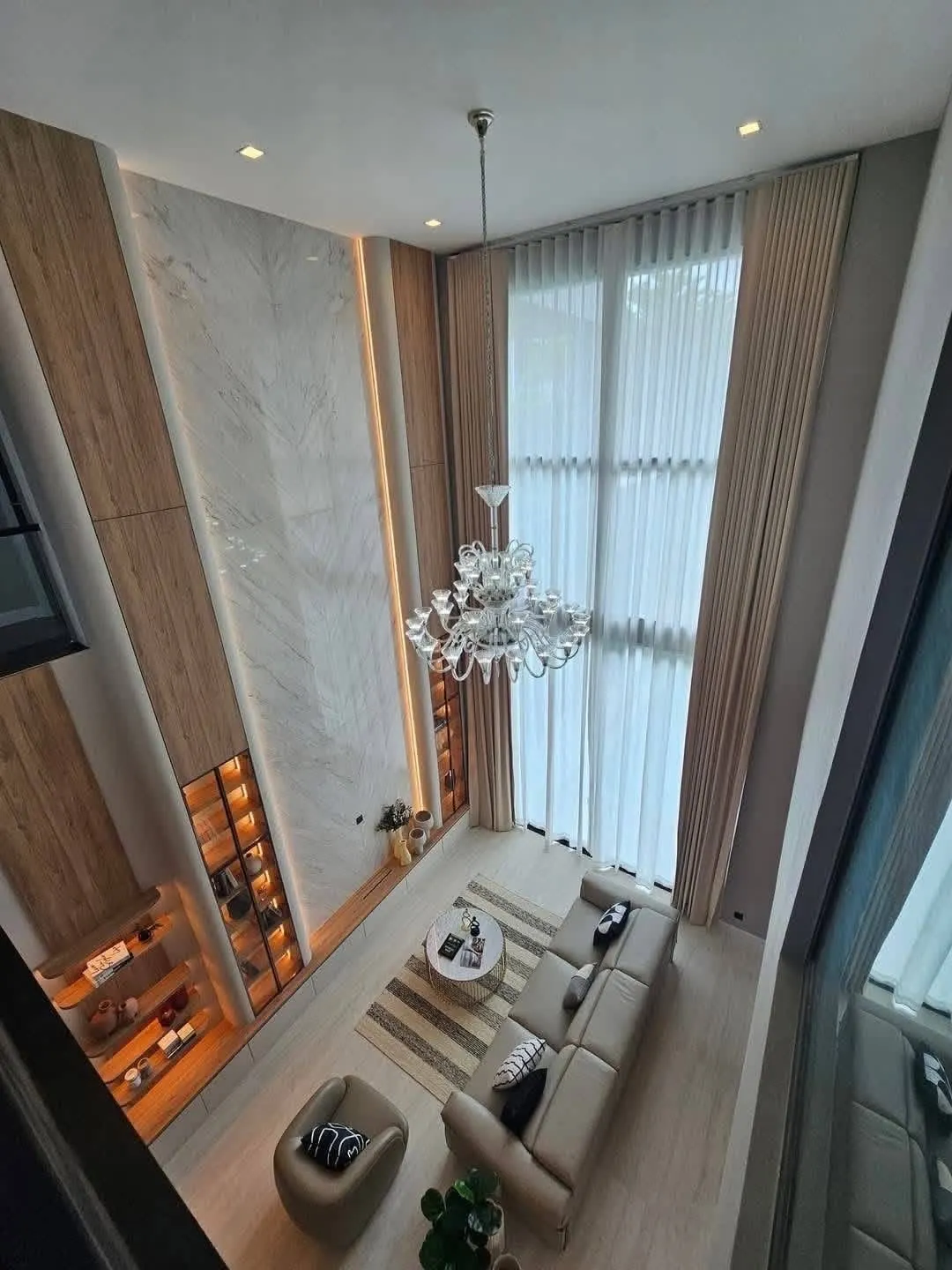 House · 5 室 · 6 卫 · 560 m²