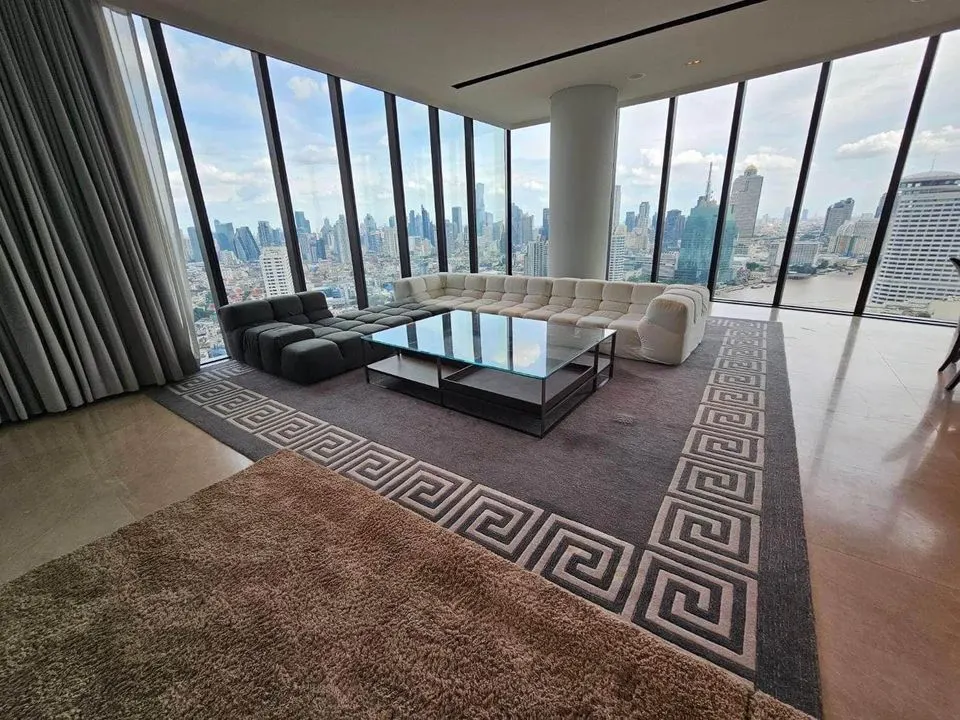 Condo · 3 ห้องนอน · 4 ห้องน้ำ · 248 m²