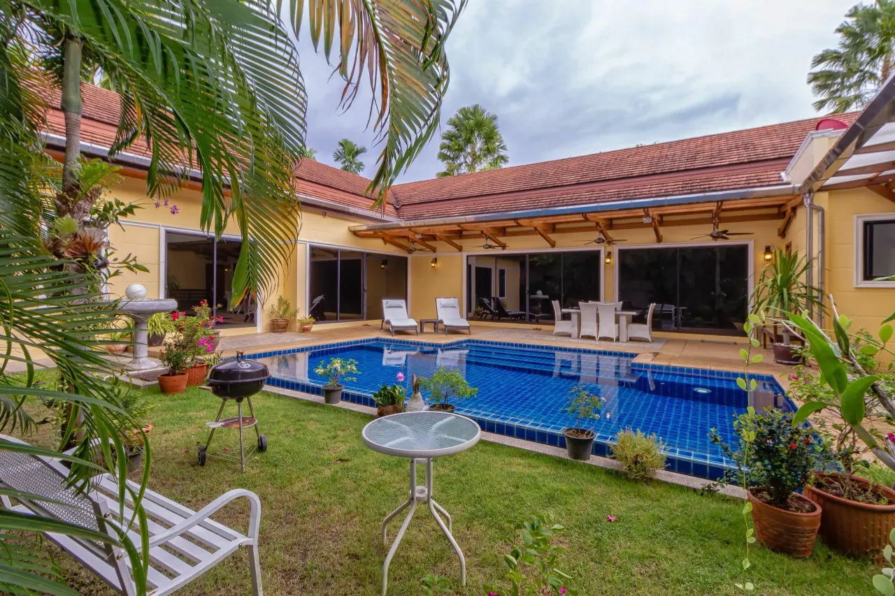 Villa · 3 ch. · 3 sdb · 250 m²