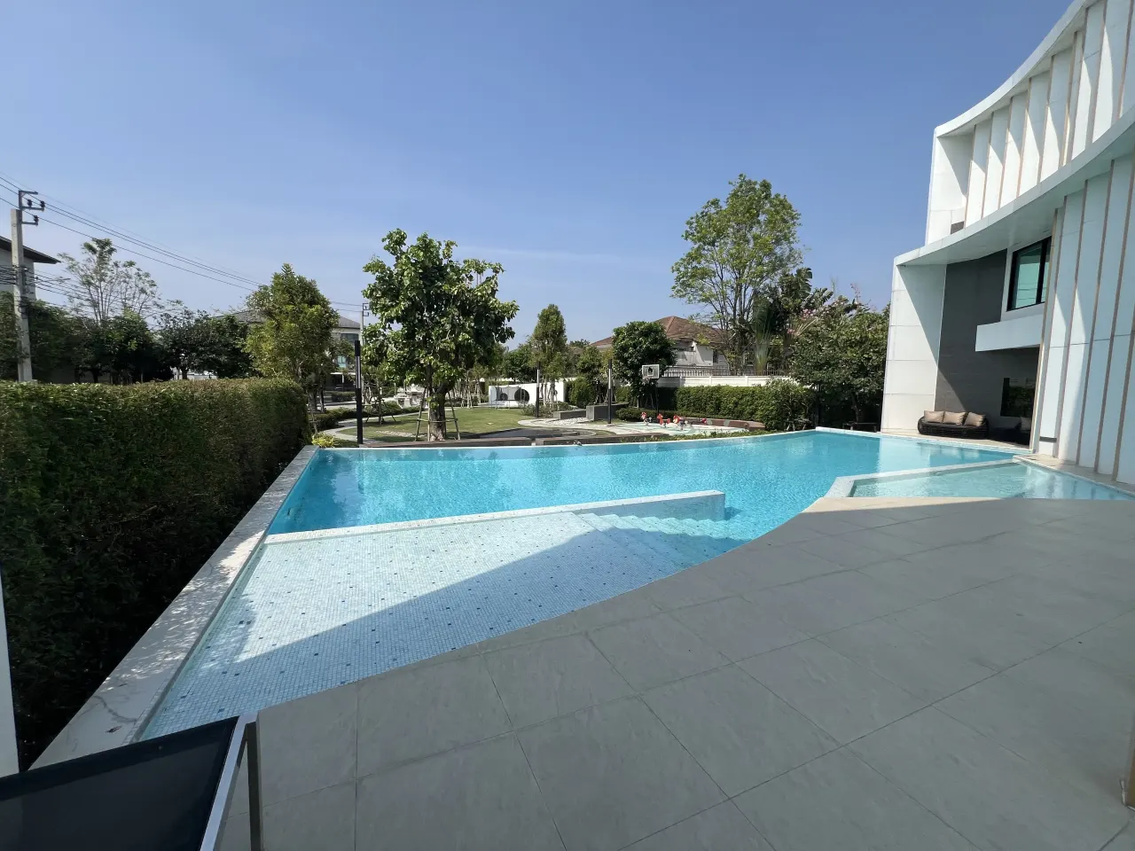 House · 4 ch. · 4 sdb · 222 m²
