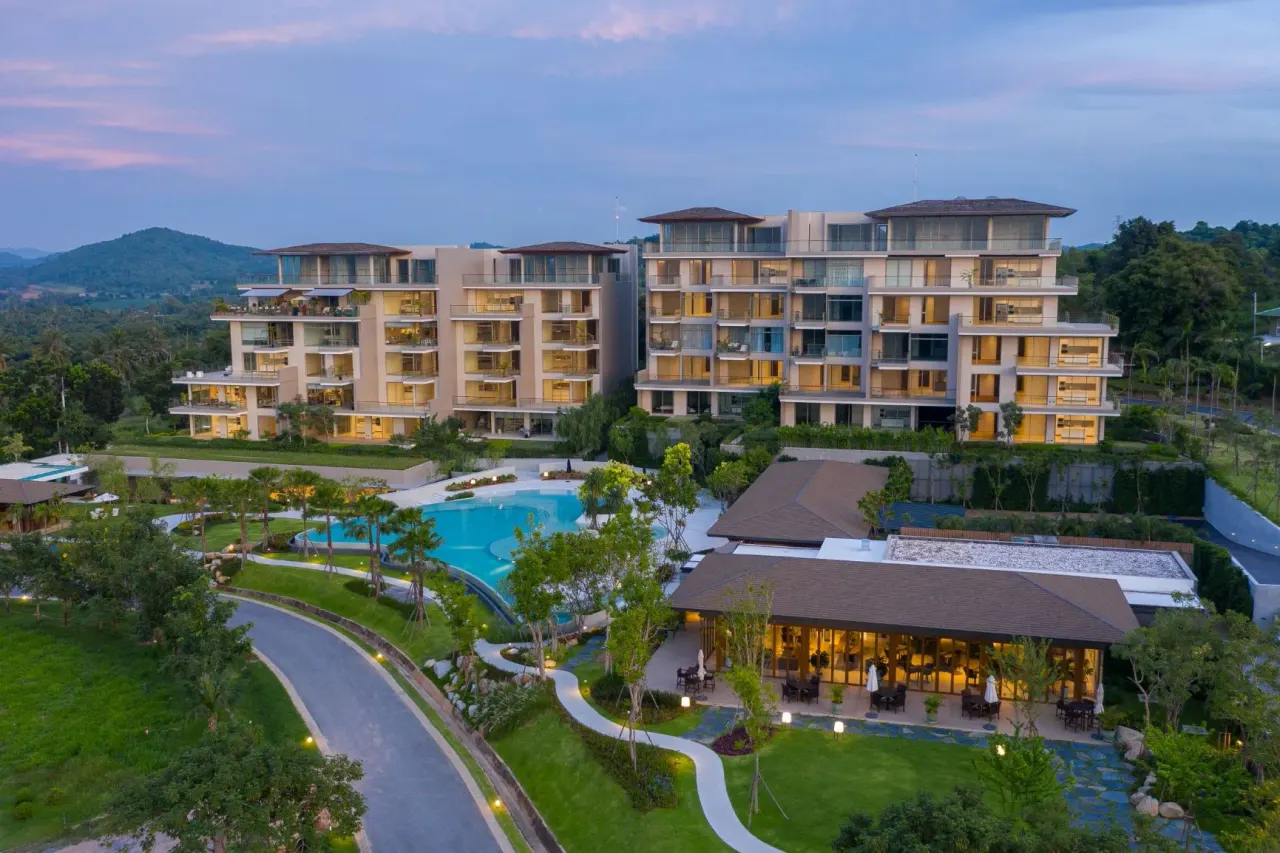Bangsaray Heights Condominium by Sunplay