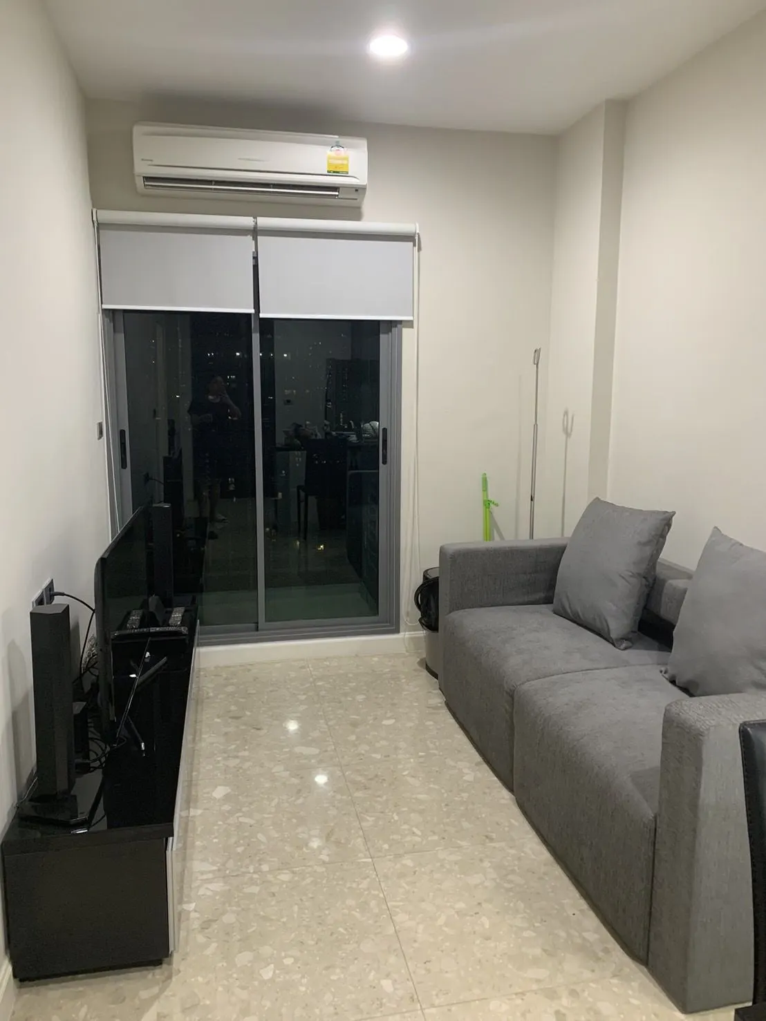 Condo · 1 室 · 1 卫 · 38 m²