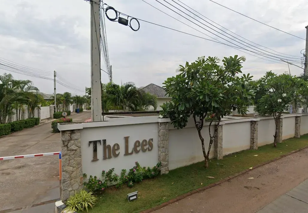 The Lees