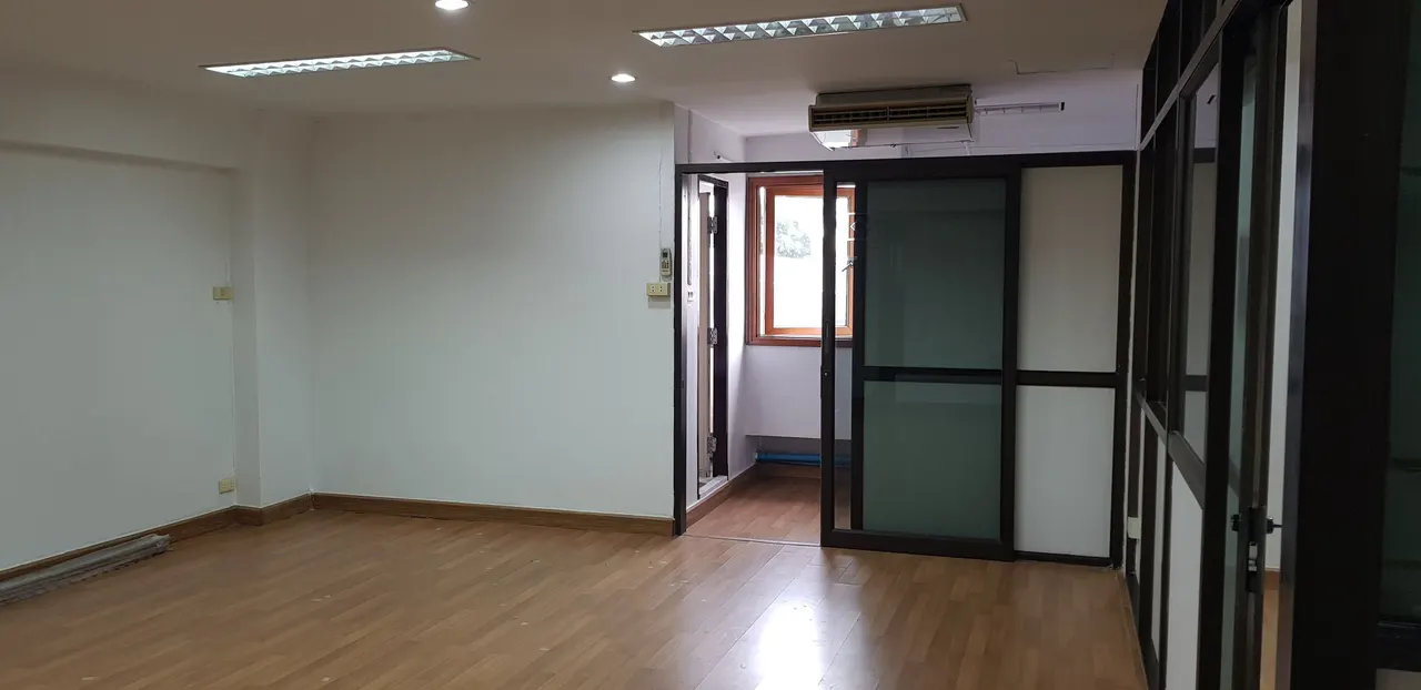 2 ch. · 1 sdb · 64 m²