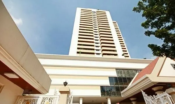 Oriental Towers