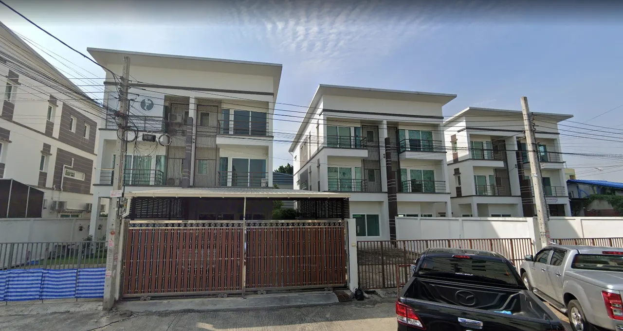 Treewit Townhome