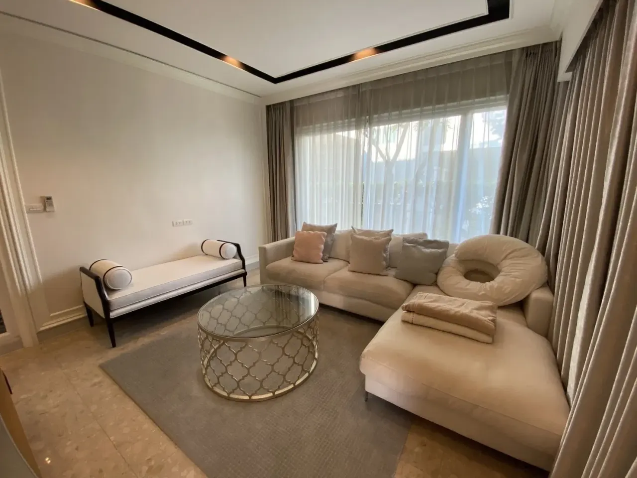 House · 4 室 · 5 卫 · 335 m²