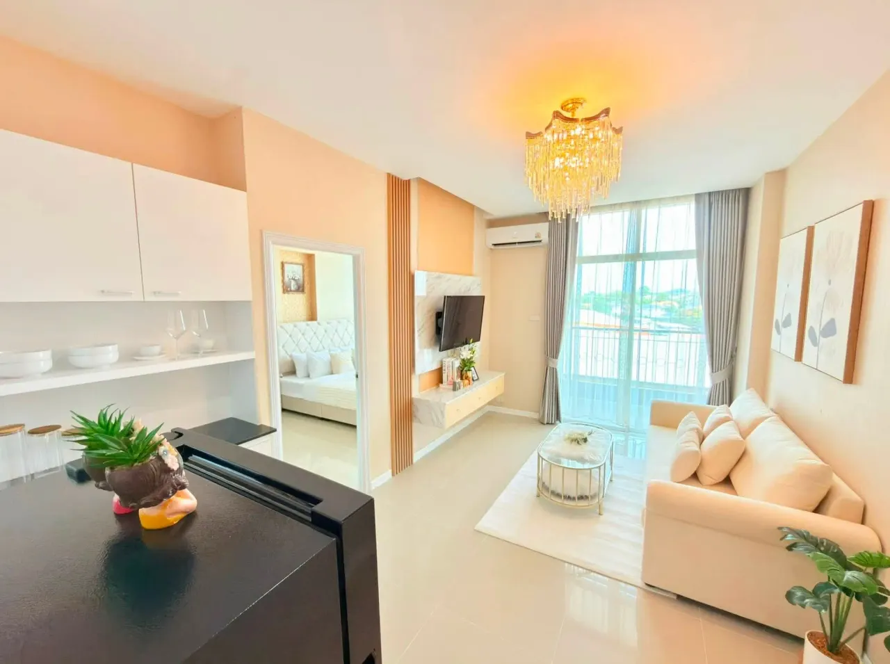Condo · 1 bd · 1 ba · 35 m²