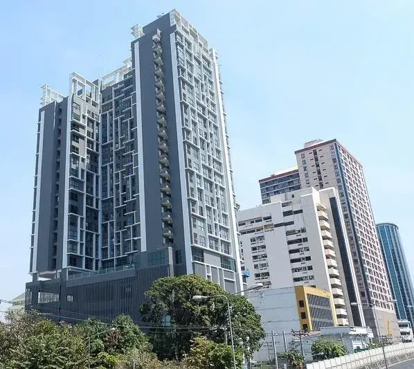 Ideo Q Phayathai