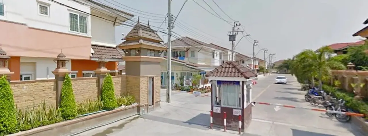 Baan Monthon 7
