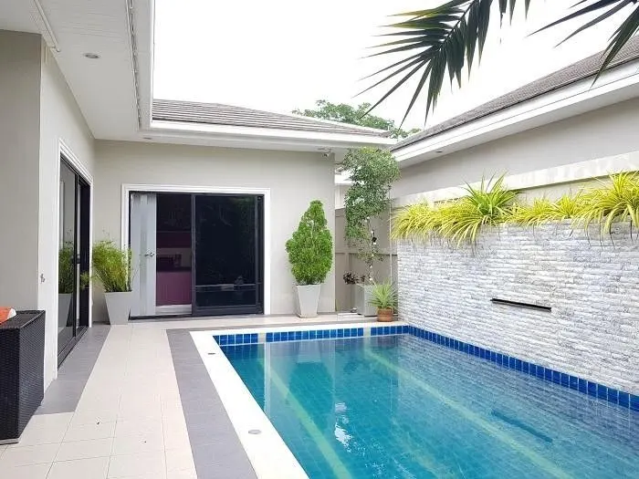 Baan Mio