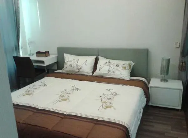 1 ห้องนอน · 1 ห้องน้ำ · 34 m²