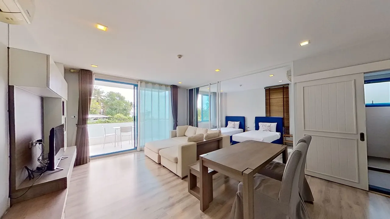 Condo · 2 室 · 2 卫 · 75 m²