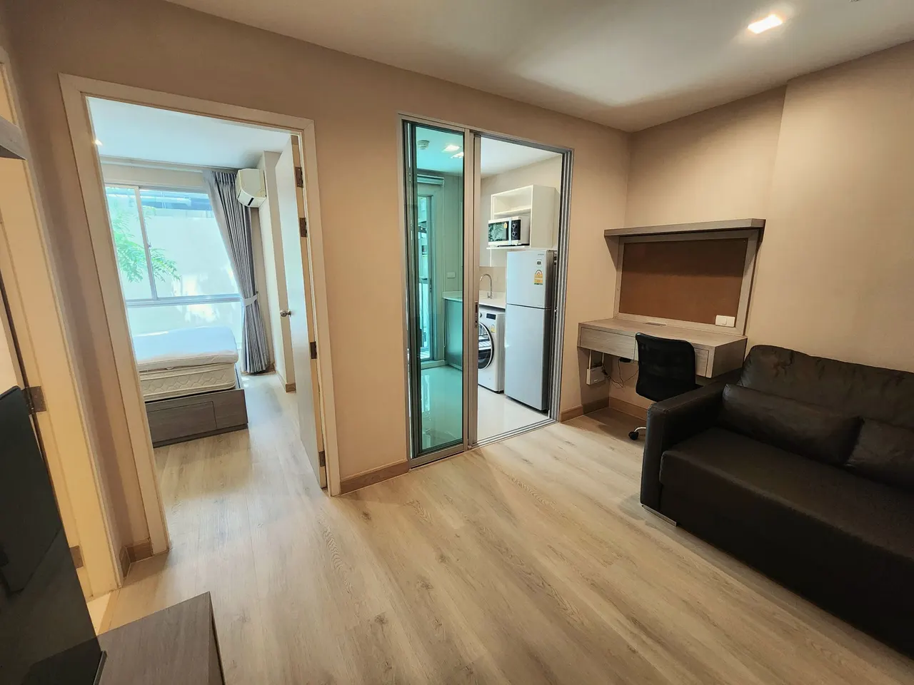 Condo · 1 室 · 1 卫 · 28 m²