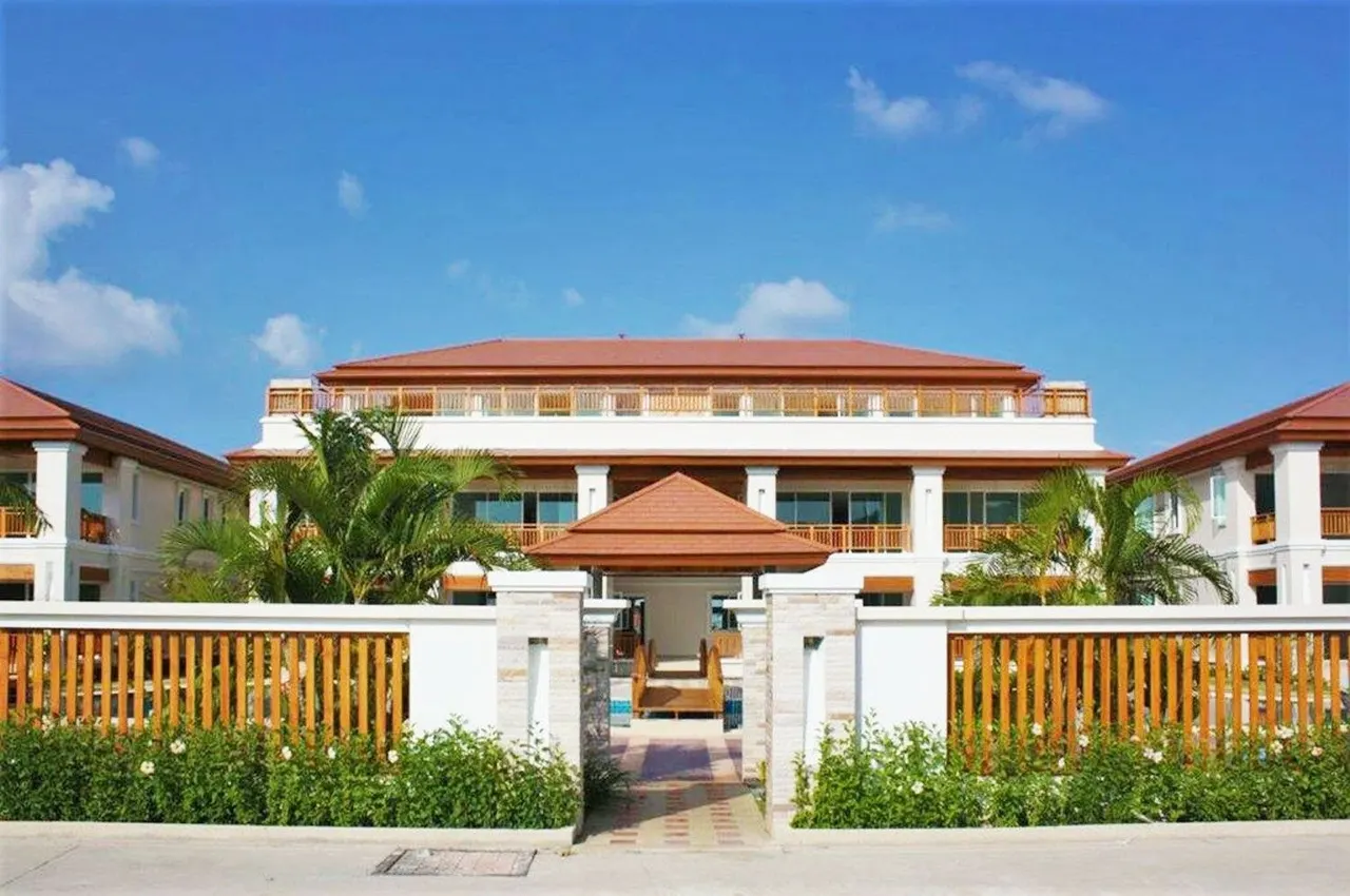Cherng Lay Villas and Condominium