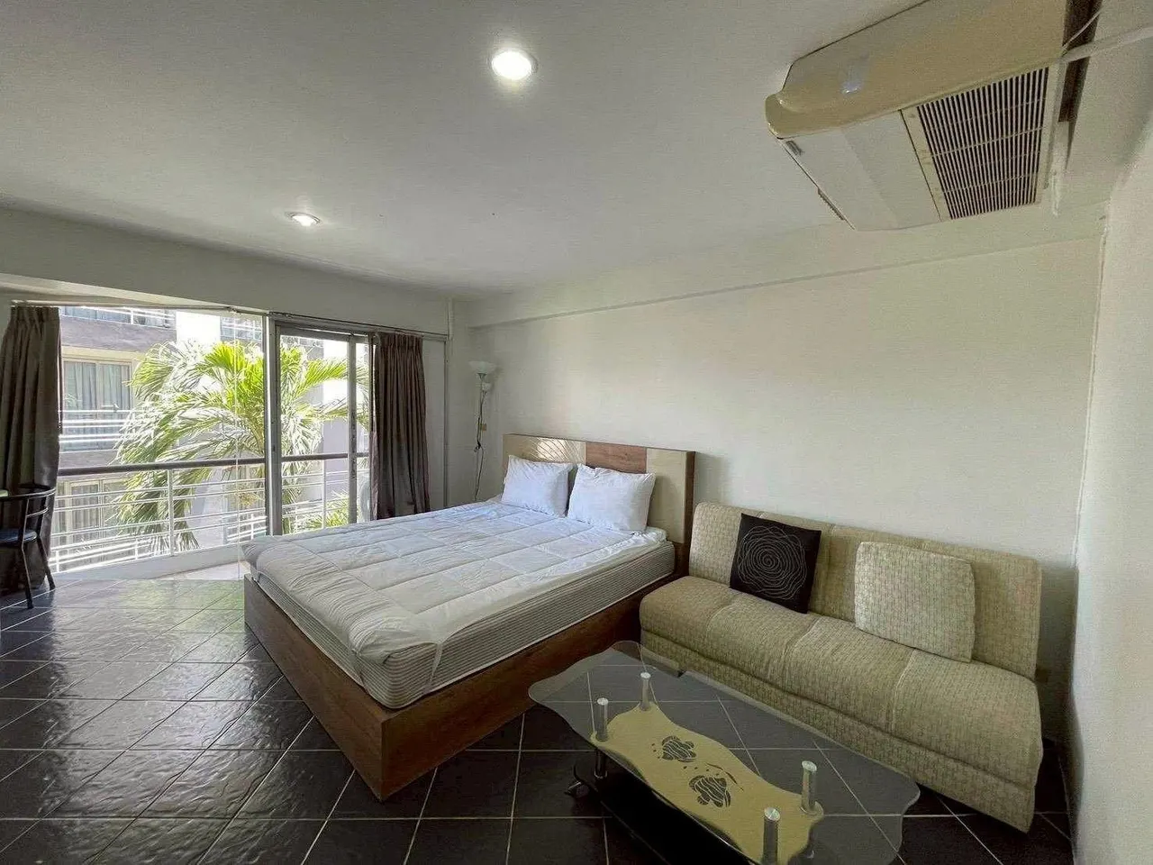 Condo · 1 ba · 30 m²