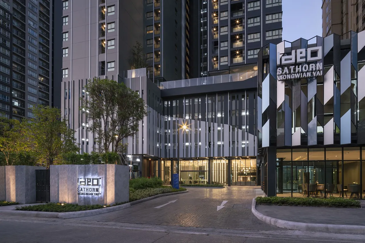 Ideo Sathorn Wongwianyai