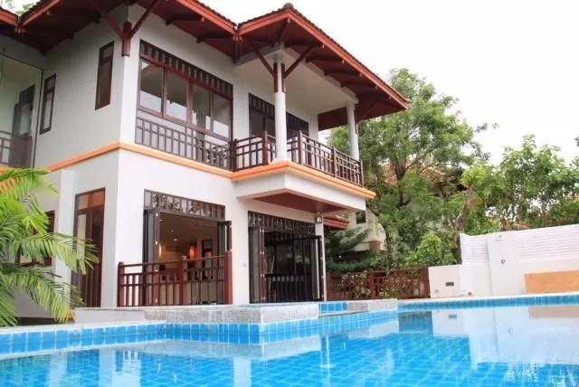 Baan Rommai Chailay