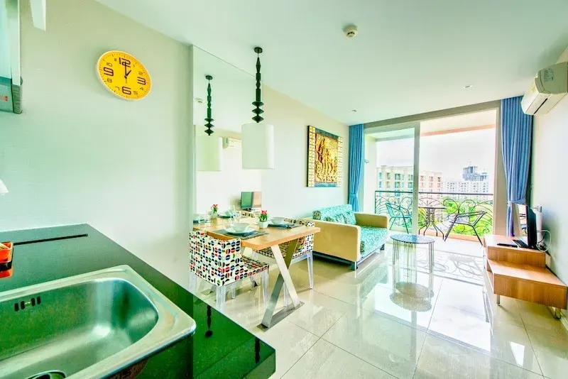 Condo · 1 сп. · 1 ванн. · 38 m²