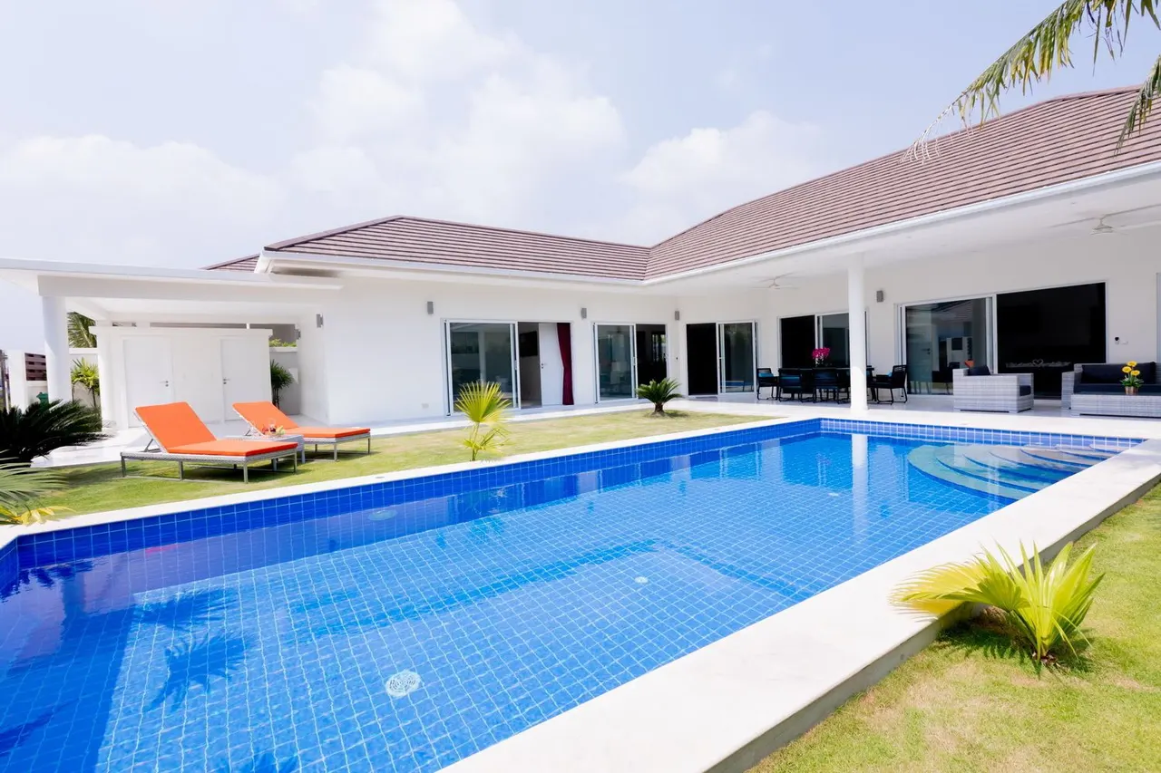 Palm Avenue 3