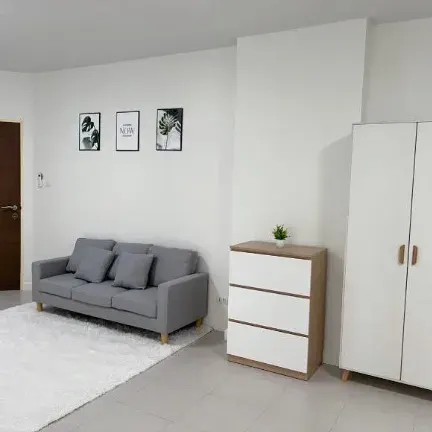 Condo · 2 bd · 1 ba · 93 m²