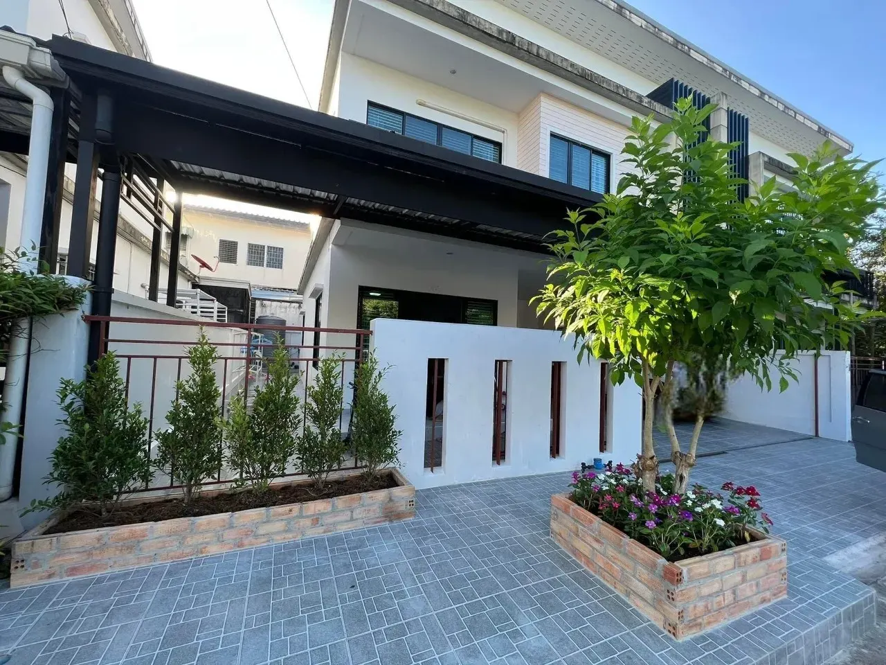 Than Thong Villa