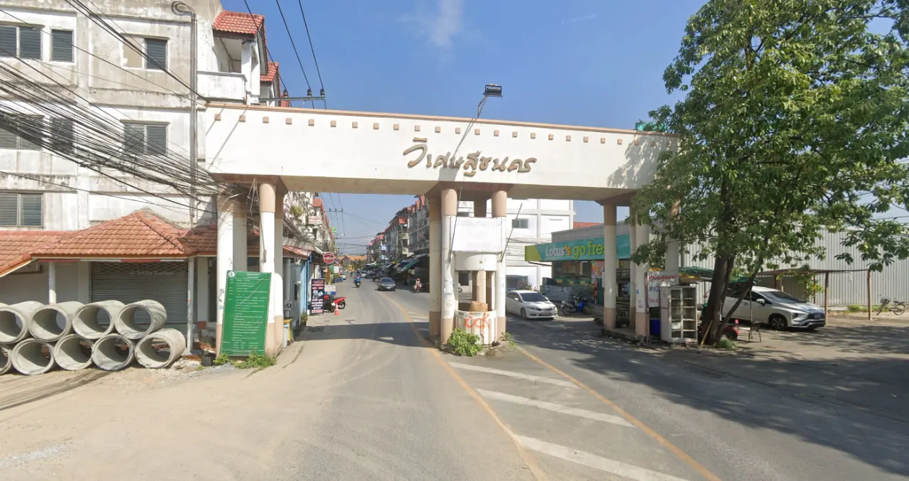 Muban Wisetsuk Nakhon