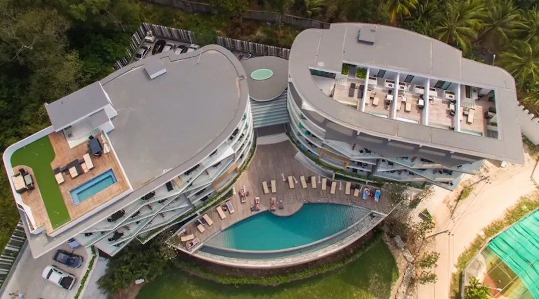 Absolute Twin Sands Resort & Spa