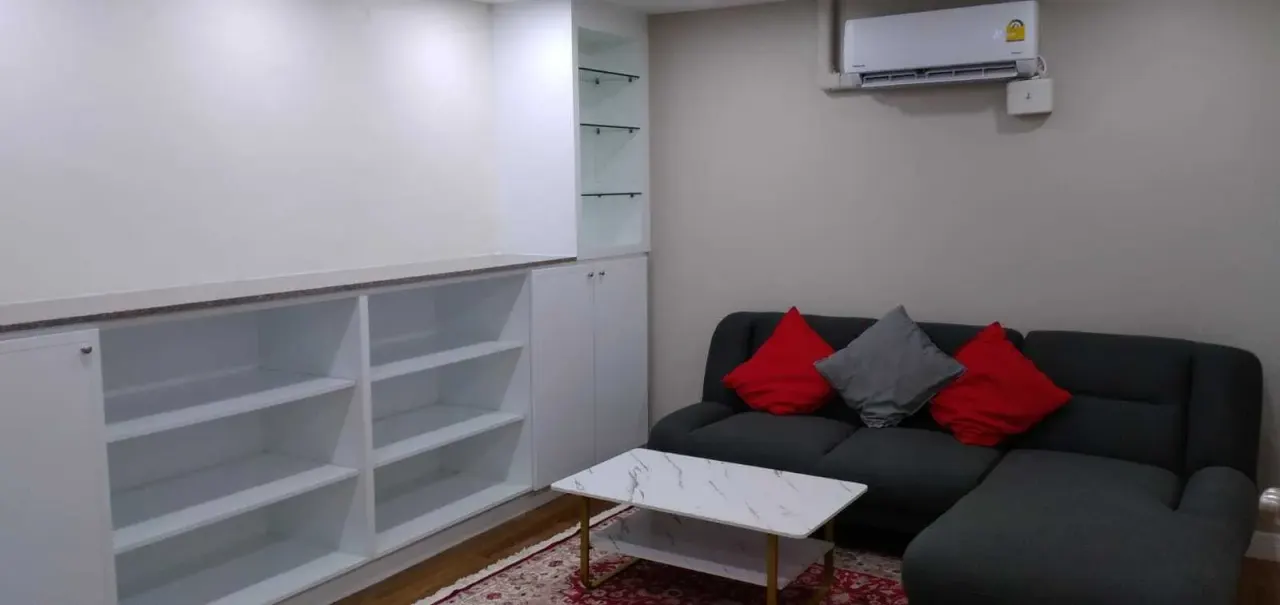 Condo · 2 bd · 1 ba · 80 m²